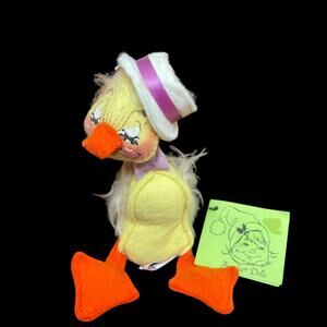 Annalee Mobilitee Duck Plush Vtg Yellow Duckling in Hat w/ Green TAG Easter Toy